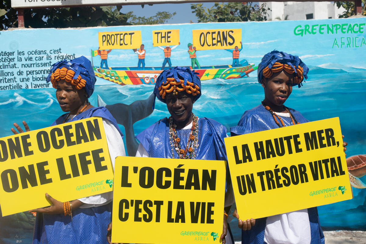 Ocean Themed Mural in Dakar, Senegal. © Ma Ibra Laye / Greenpeace