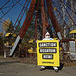 Greenpeace installs radiation sensors in Ukraine and calls for EU sanctions against Rosatom