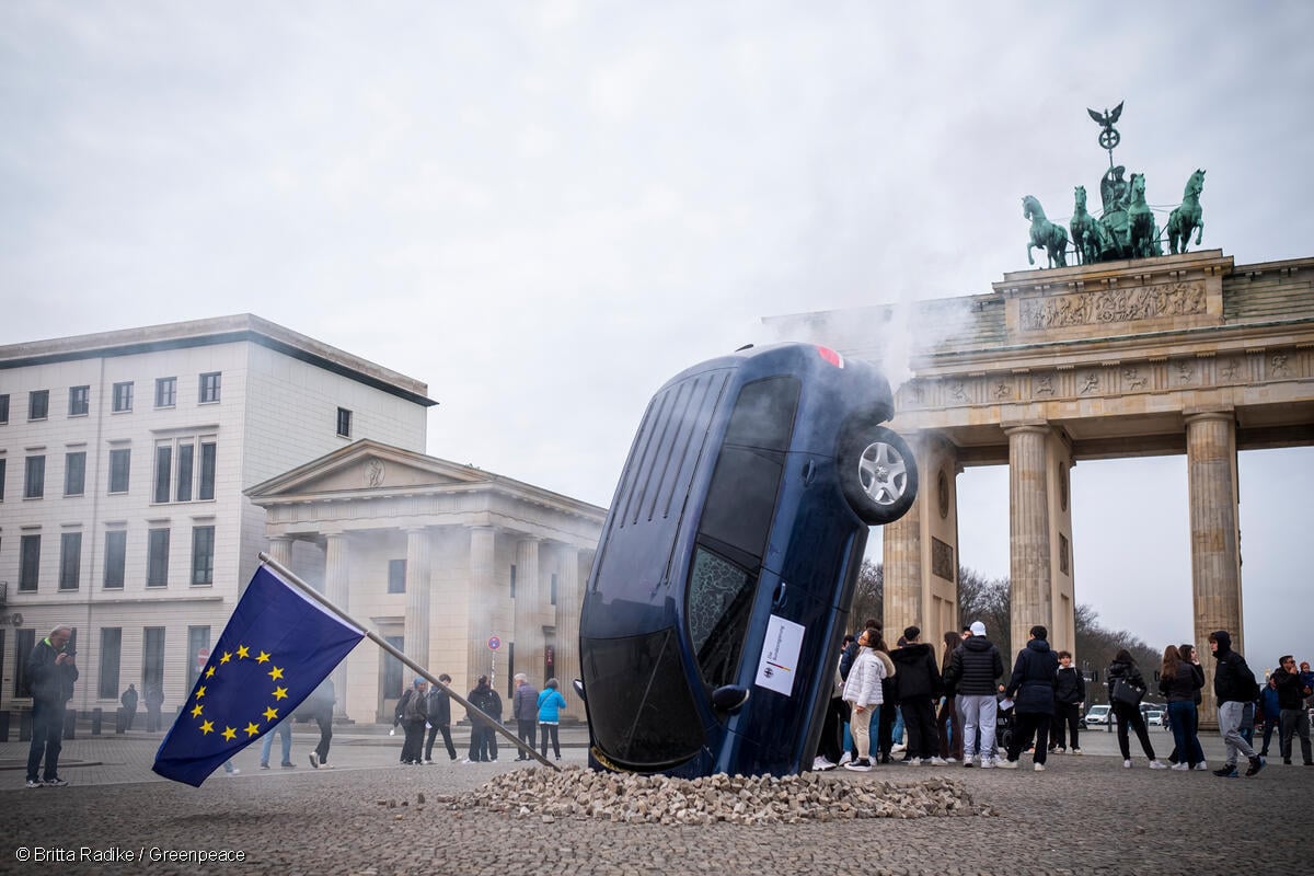 Car industry spinning wheels as EU prolongs petrol and diesel