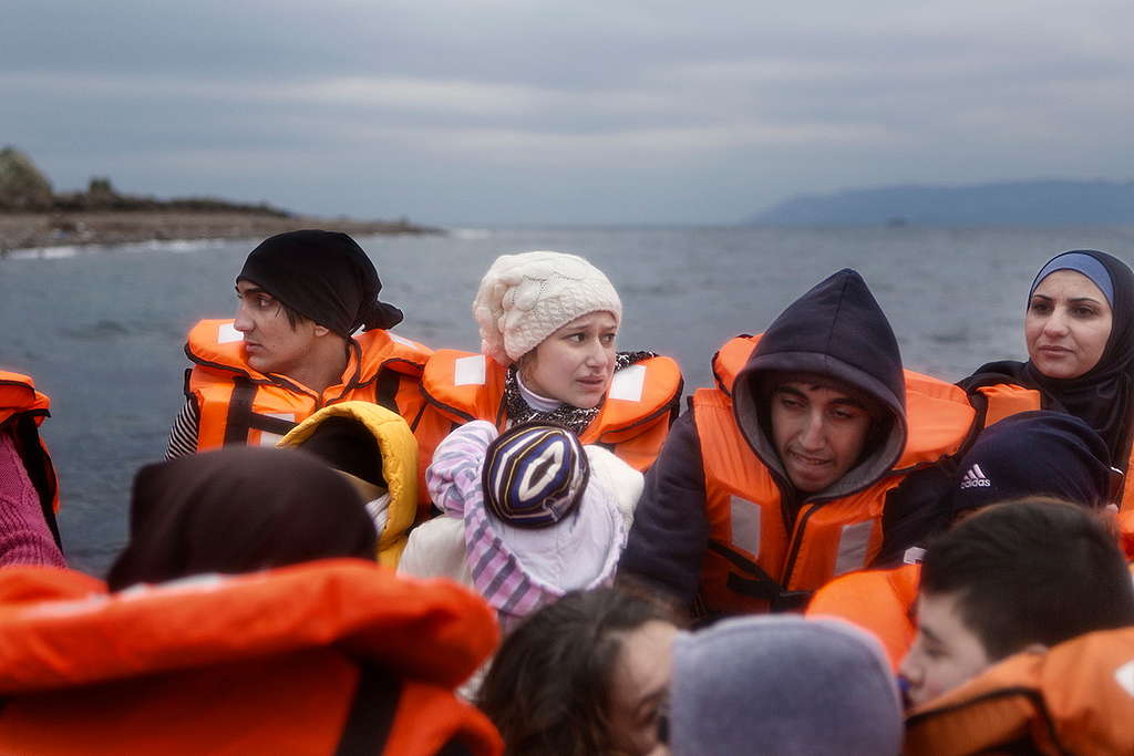 MSF and Greenpeace Rescue Refugees in Aegean Sea. © Alessandro Penso / MSF / Greenpeace MSF and Greenpeace Rescue Refugees in Aegean Sea. © Alessandro Penso / MSF / Greenpeace