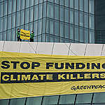 Protest Flight for a Green Monetary Policy in Frankfurt am Main. © Felix Schmitt / Greenpeace
