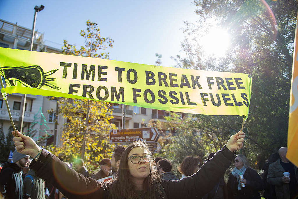 Act for the Climate March in Athens. © Constantinos Stathias / Greenpeace Act for the Climate March in Athens. © Constantinos Stathias / Greenpeace