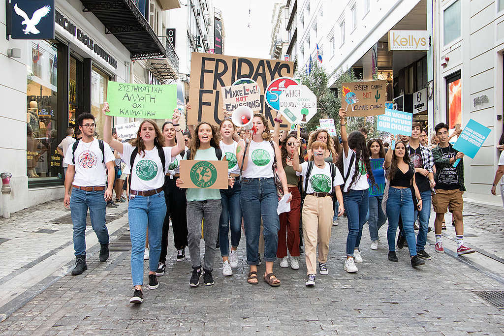 Global Climate Strike March in Greece. © Evgenia Choros / Greenpeace Global Climate Strike March in Greece. © Evgenia Choros / Greenpeace
