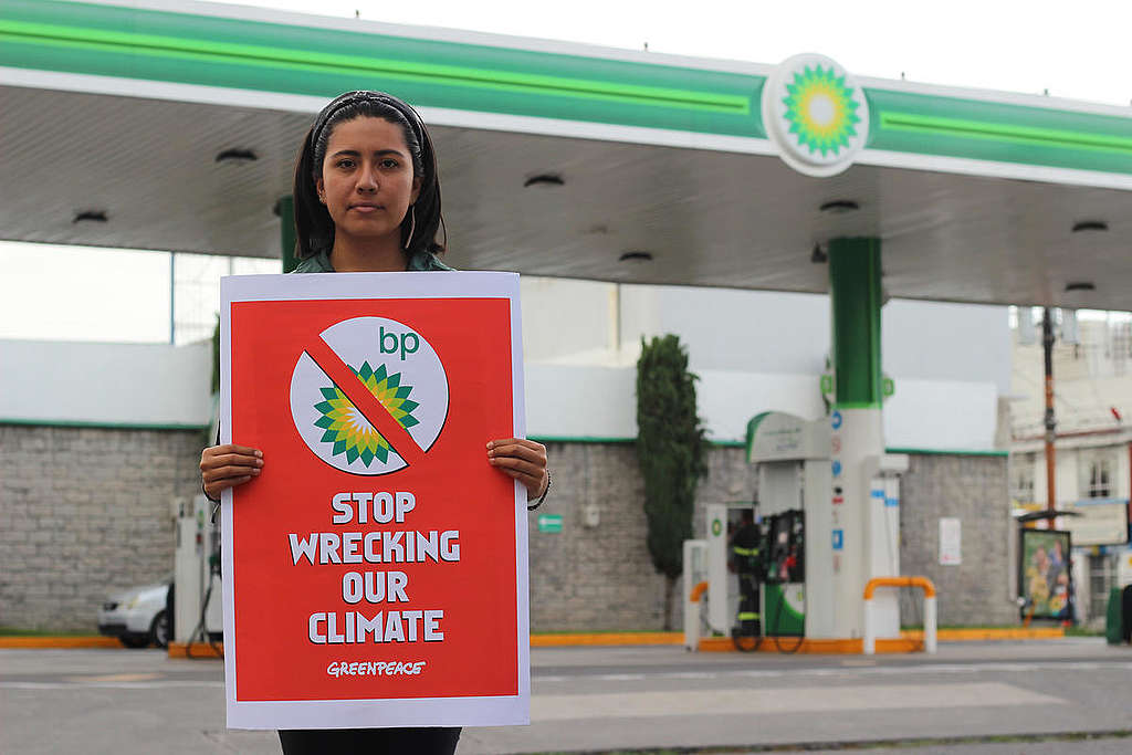 BP Oil Rig Protest Solidarity Activity in Puebla. © Greenpeace