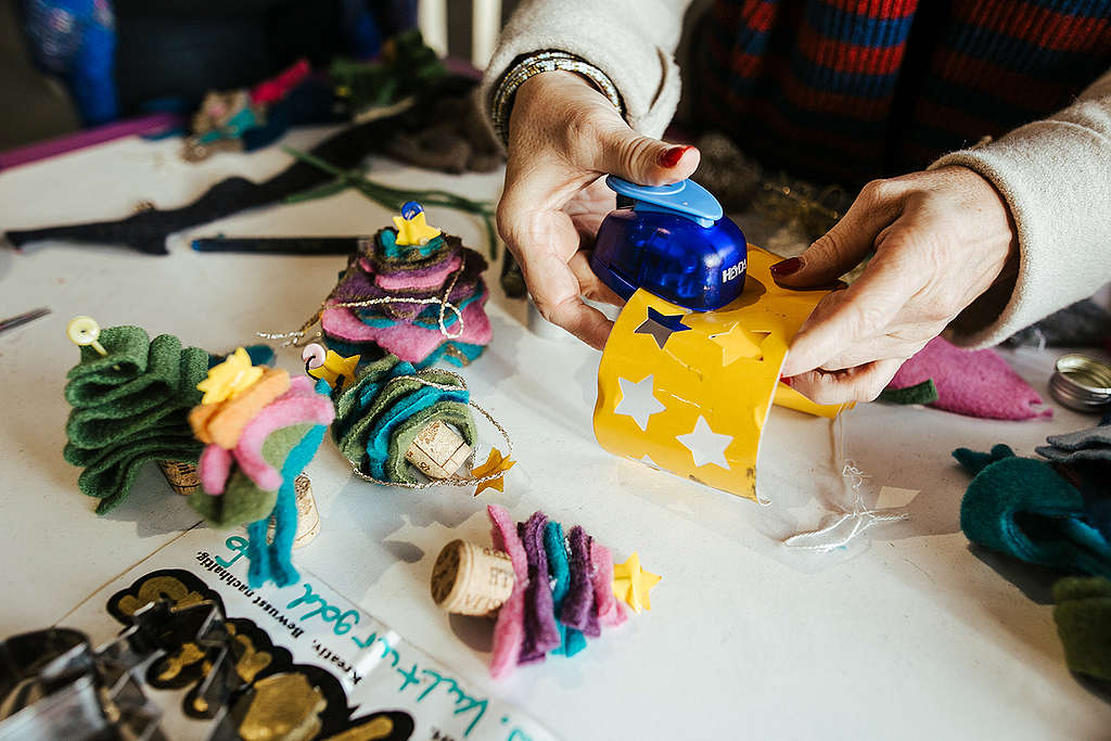 Impressions Make Something (Smthng) Week Berlin - Visitors, Makers and Workshops - 3rd Day. © Manuela Clemens / Greenpeace Impressions Make Something (Smthng) Week Berlin - Visitors, Makers and Workshops - 3rd Day. © Manuela Clemens / Greenpeace