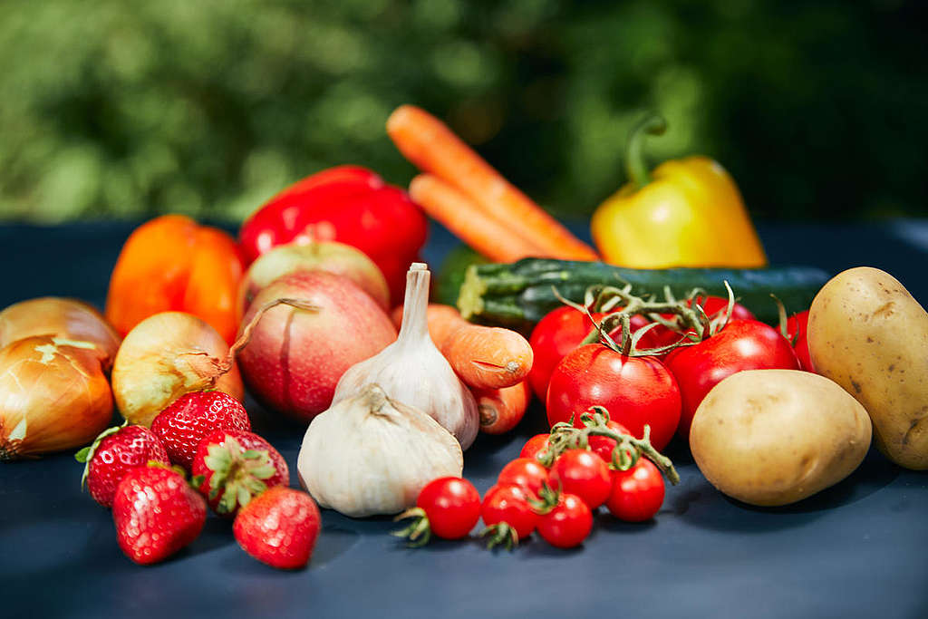 Seasonal Fruits and Veggies in Austria. © Mitja  Kobal / Greenpeace