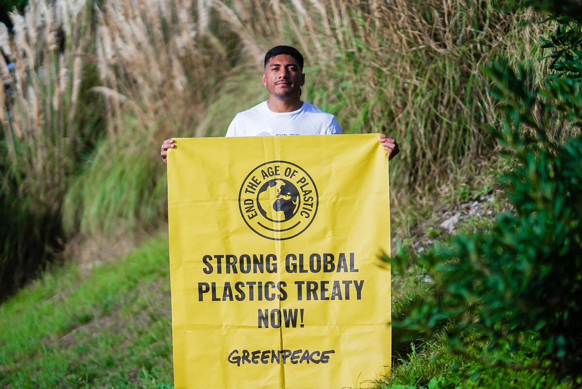 Global Key Influencers and Activists' Call to End the Age of Plastic. © Macherez Yann / Greenpeace Global Key Influencers and Activists' Call to End the Age of Plastic. © Macherez Yann / Greenpeace