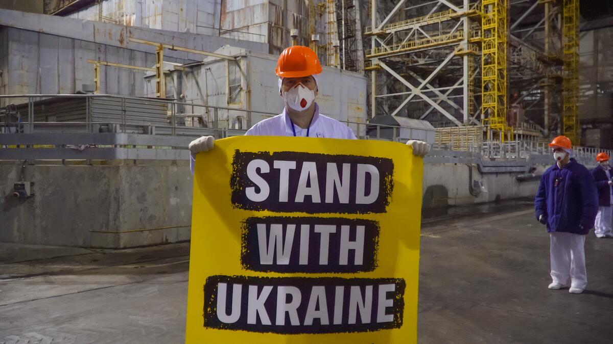 Protest at Chornobyl Nuclear Power Plant, Ukraine. © Pavlo Siromenko / Greenpeace