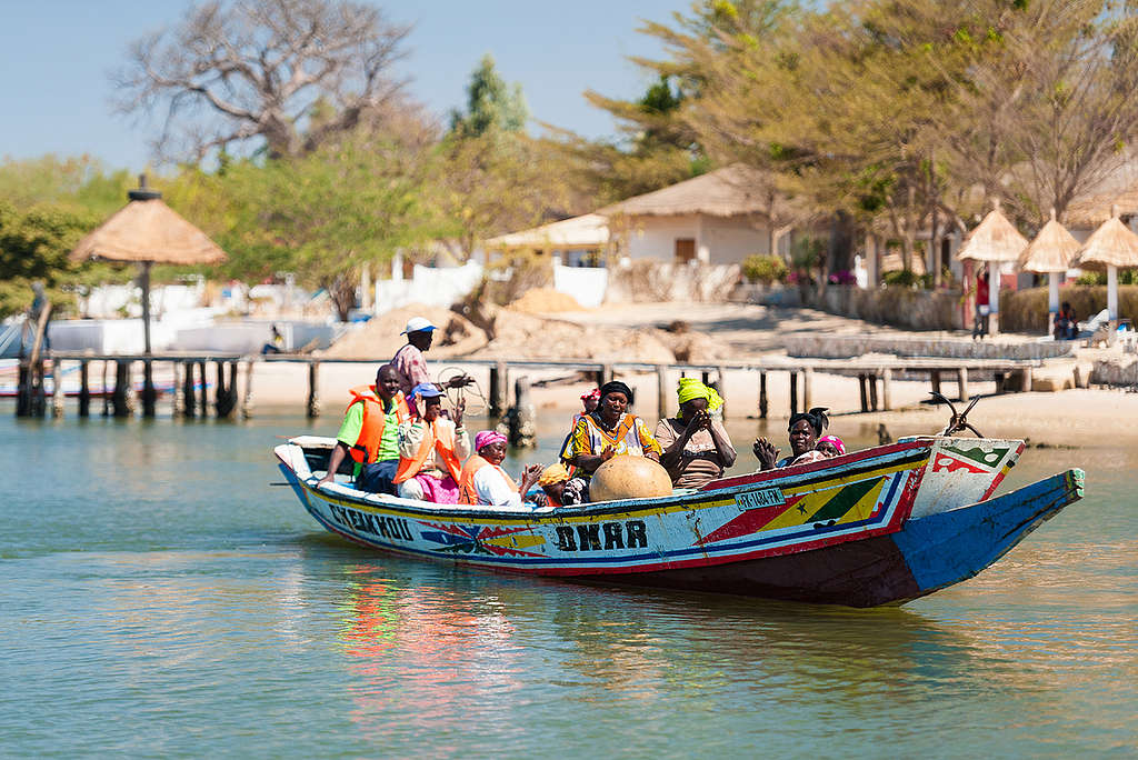 Fishers Depart to Collect Seafood in Senegal. © Clément Tardif / Greenpeace Fishers Depart to Collect Seafood in Senegal. © Clément Tardif / Greenpeace