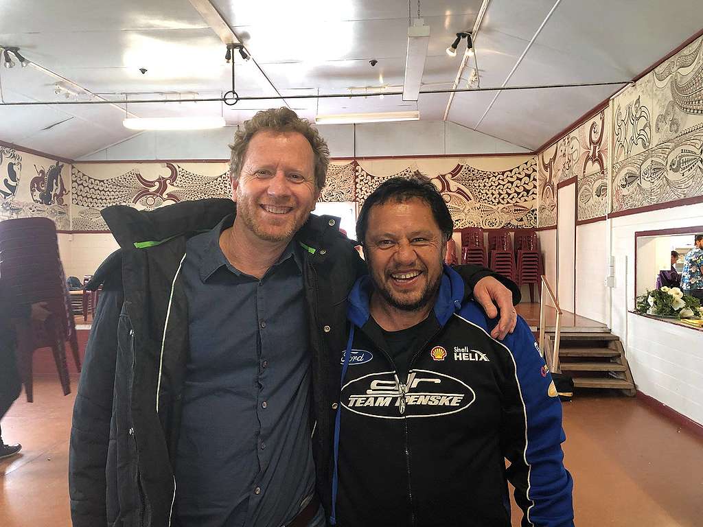Greenpeace Executive Director Russel Norman with Elvis Teddy of Te Whānau-ā-Apanu- 27 September 2018