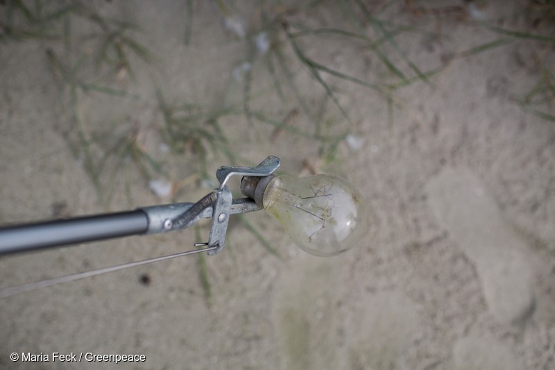 Glühbirne, Nigehörn. Greenpeace, Scharhörn, Müllsammelaktion, wellemachen, gegen Plastikmüll im Meer, Greenpeace_Nigehörn/Scharhörn