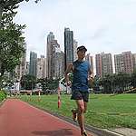 與酷熱天氣的戰鬥 —— 跑者・黃偉建