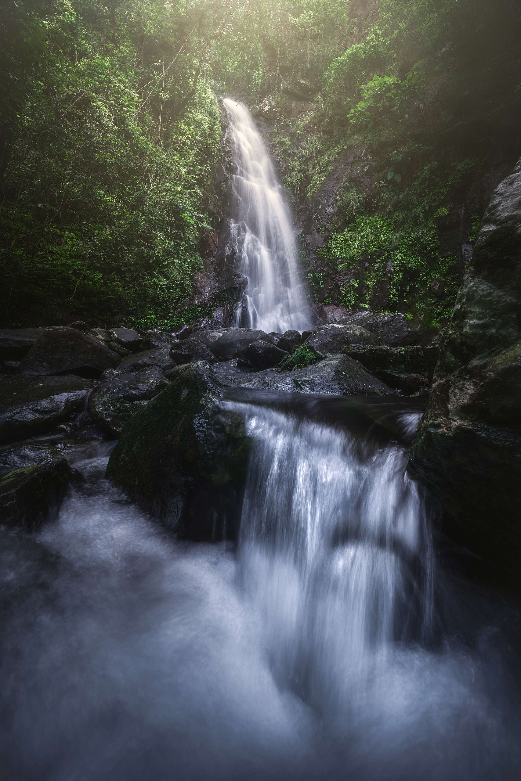 中瀑。© Kelvin Yuen