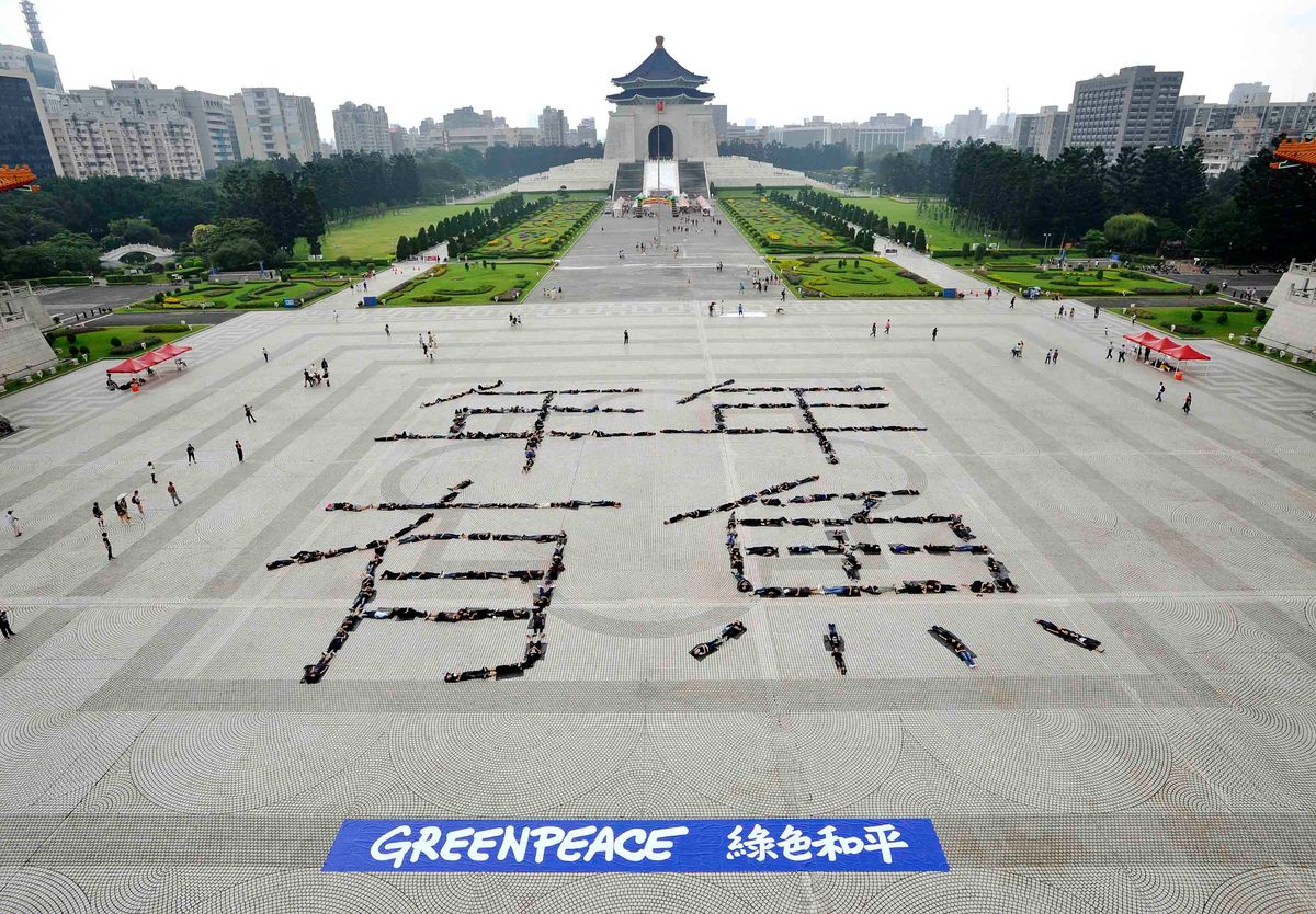 臨近農曆新年,謹祝全球人類世世代代年年有魚!© Chris Stowers / Greenpeace