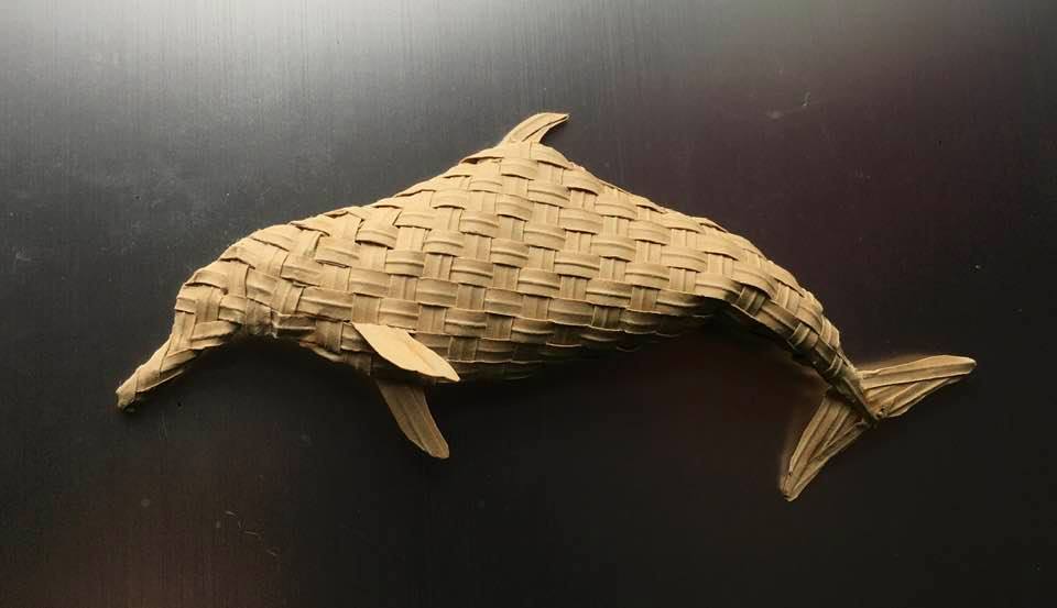 Stony想挑戰更高難度的作品,這是他用編織的方法製作的中華白海豚。 圖片由受訪者提供