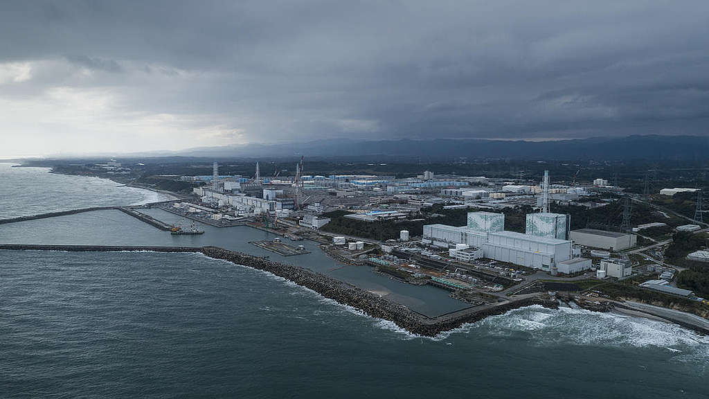 福島第一核電站的危機仍然持續,沿岸社區包括漁業組織均反對任何輻射污水排放計劃。 © Christian Åslund / Greenpeace