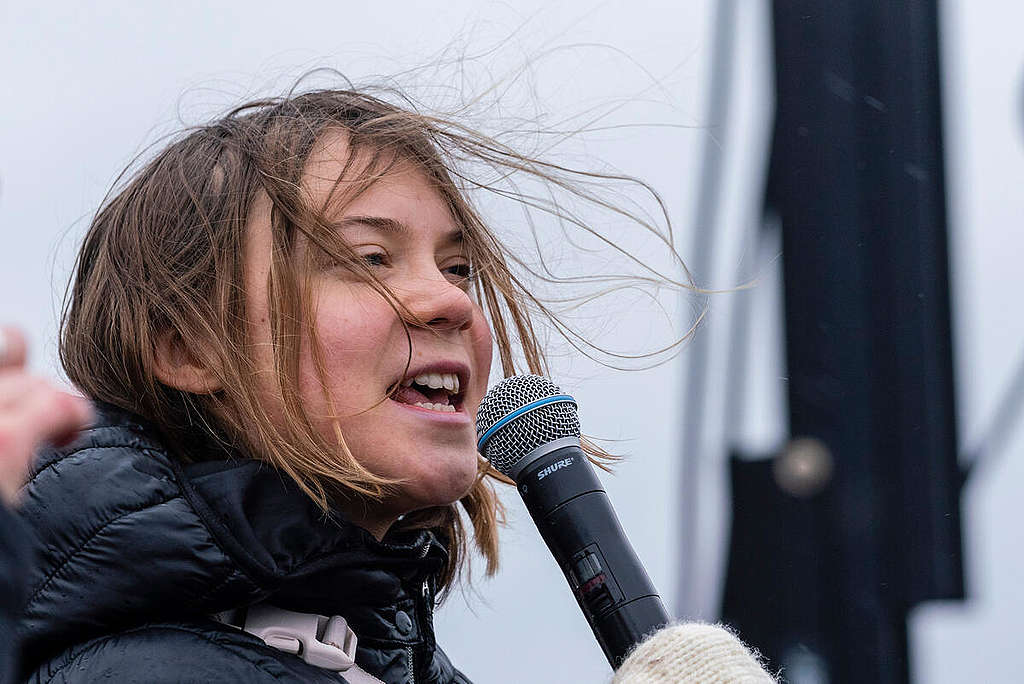 2023 年 1 月 14 日，瑞典「氣候少女」Greta Thunberg 於呂策拉特村發表演說，聲援氣候行動。 © Bernd Lauter / Greenpeace