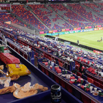 「球證」向啟德體育園「行政總裁」出示紅牌  提出減廢三詰問