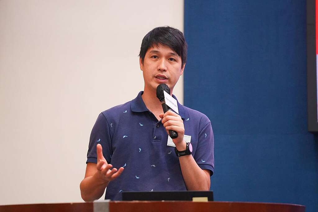嶺南大學科學教研部助理教授劉彥芹博士，分享近年的路殺研究，同時透過香港路殺觀察計劃，期望集結數據「畀條『生』路」野生動物。 © Greenpeace