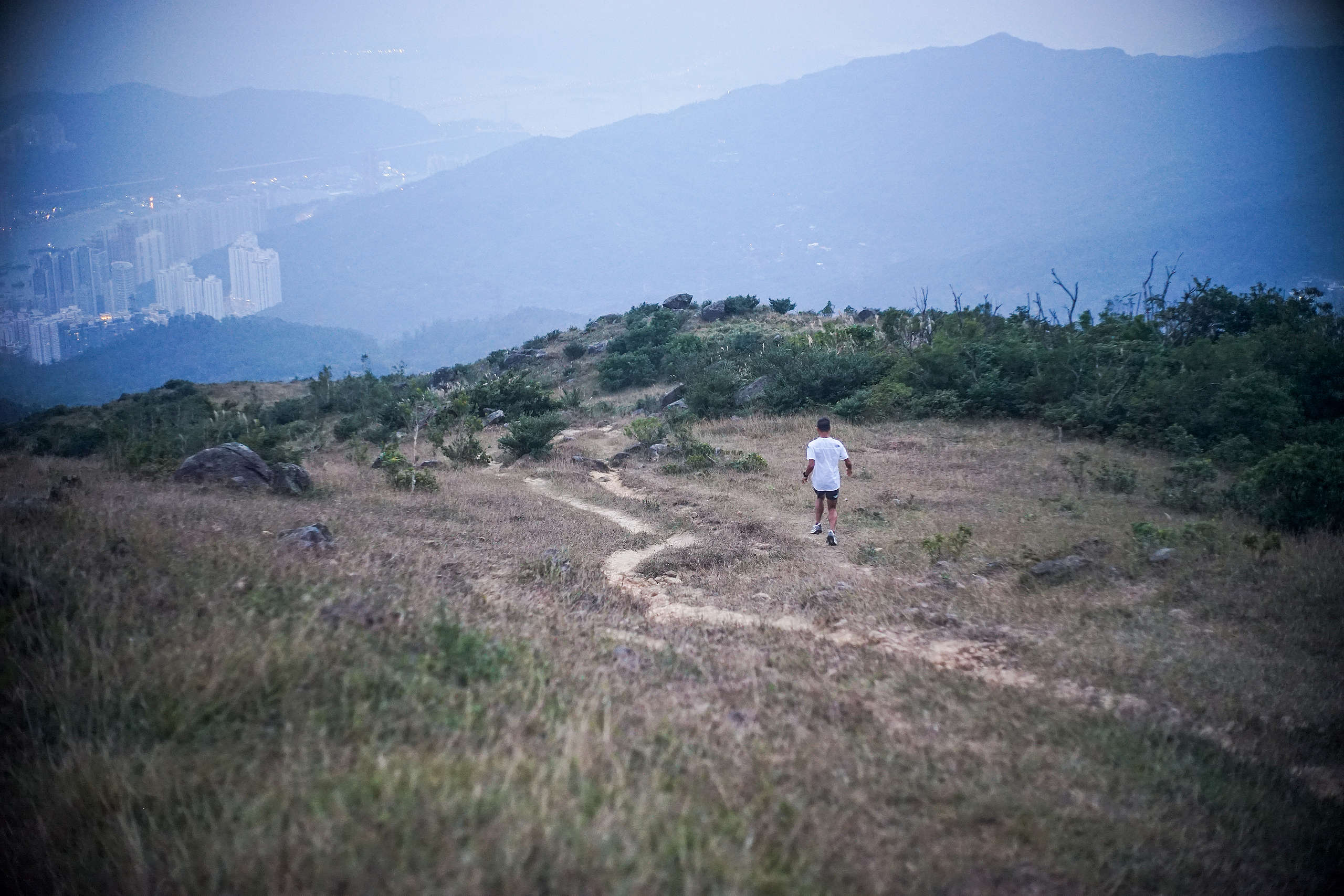雖然聰sir自小通山跑，但成年開始工作後才認真鑽研越野跑。© Kim Leung / Greenpeace