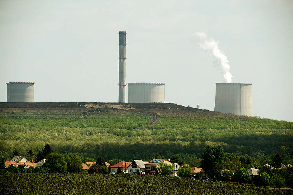 Földgázprojektek helyett a lakóépületek korszerűsítését sürgeti új tanulmányában a Greenpeace