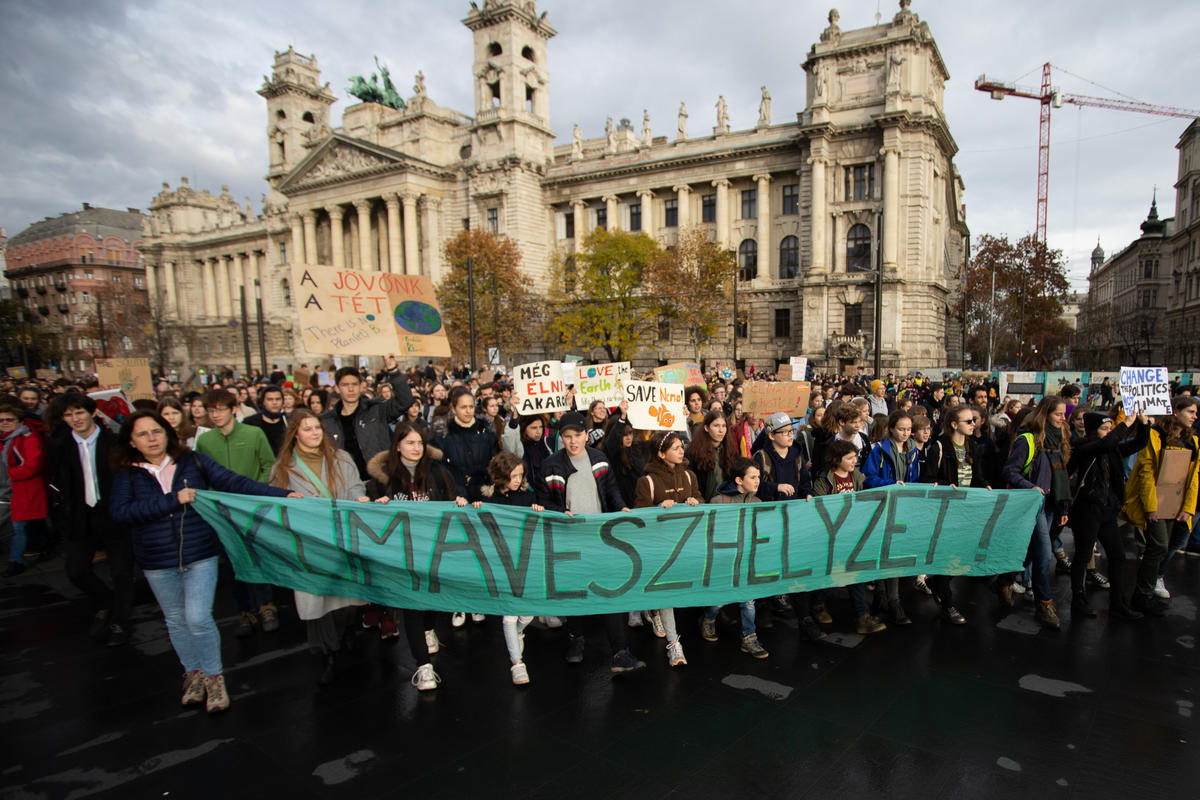 IKSZ-ezz a Greenpeace-nél!