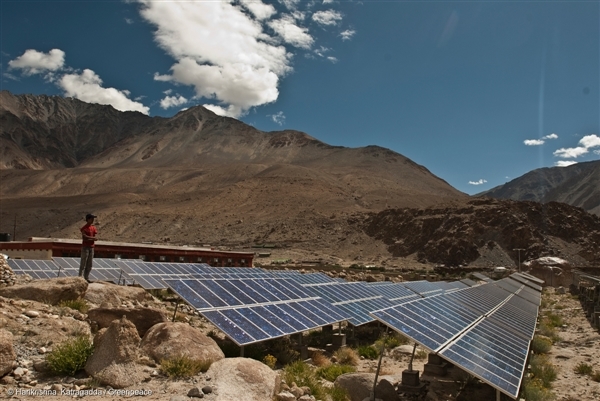 Solar panels in Tangtse