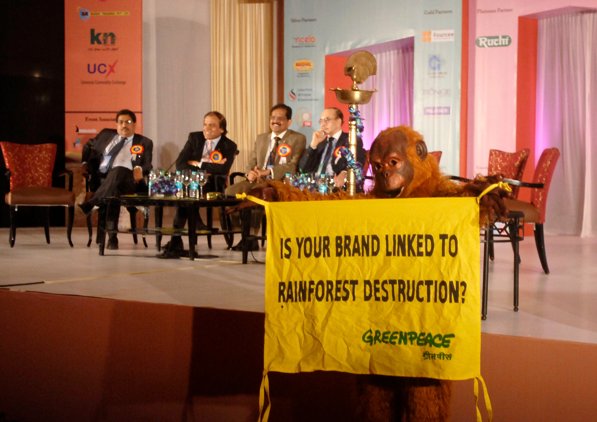 Action at Globoil Conference in Mumbai. © Apoorva Salkade