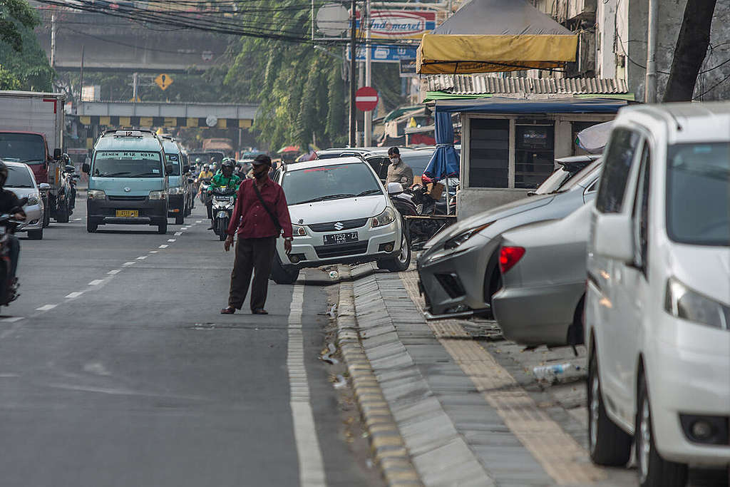 Mobility Jakarta. © Afriadi Hikmal / Greenpeace
