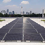 Solar Panel in Istiqlal Mosque, Jakarta. © Yorri / Greenpeace