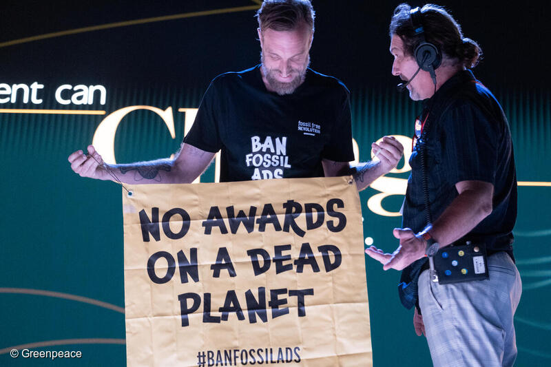Greenpeace Serukan Larangan Iklan Bahan Bakar Fosil di saat Festival Cannes Lions
