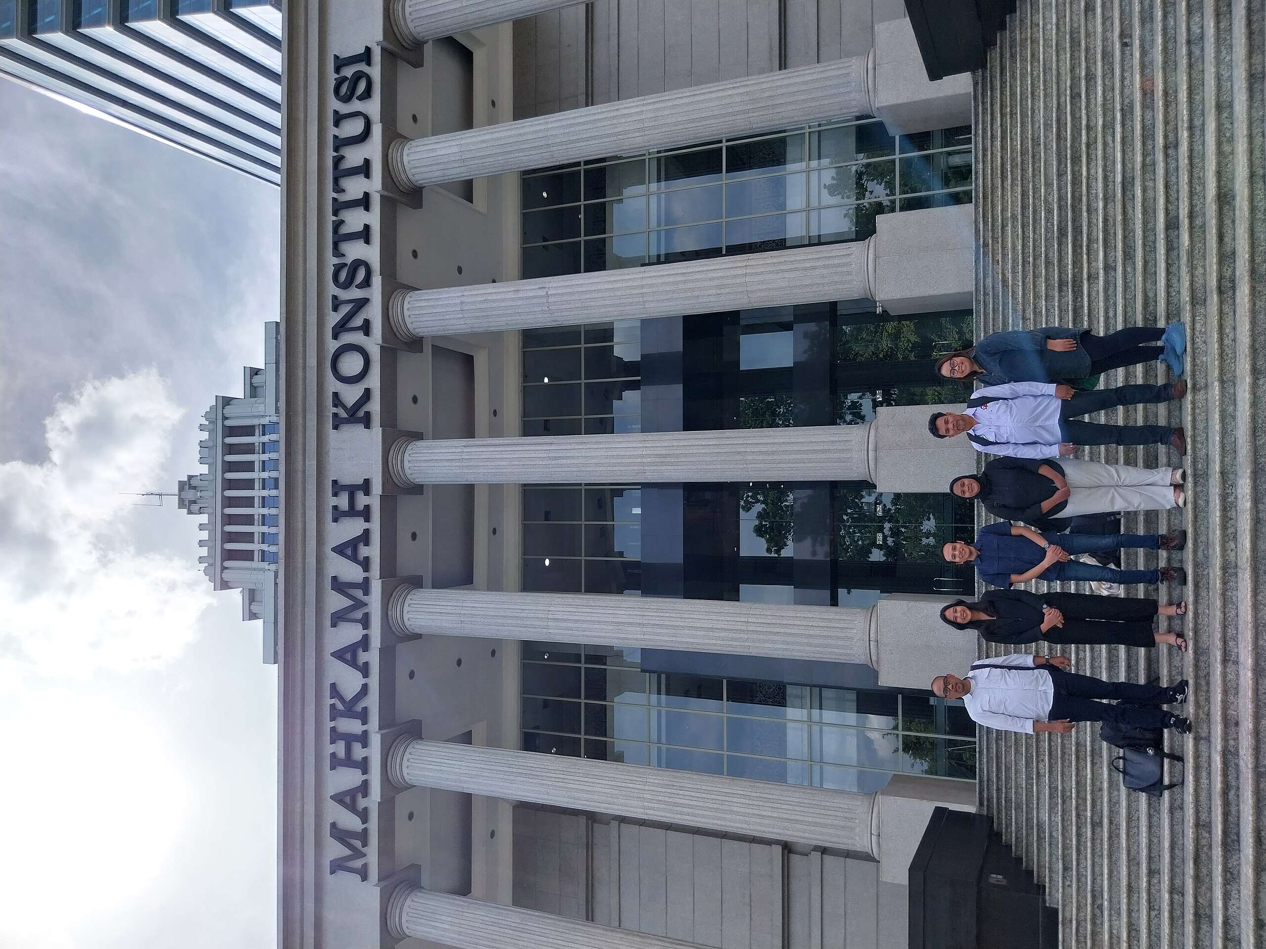 MK Tetapkan  Tim Advokasi Pelaut Migran Indonesia (TAPMI) sebagai Pihak Terkait dalam JR UU PPMI
