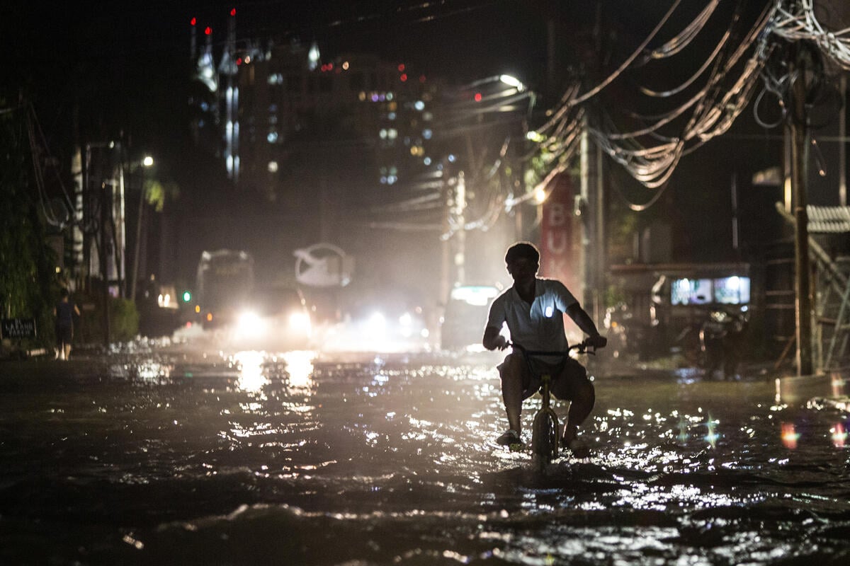 Banjir di Tengah Musim Kemarau: Bukti Krisis Iklim Semakin Nyata