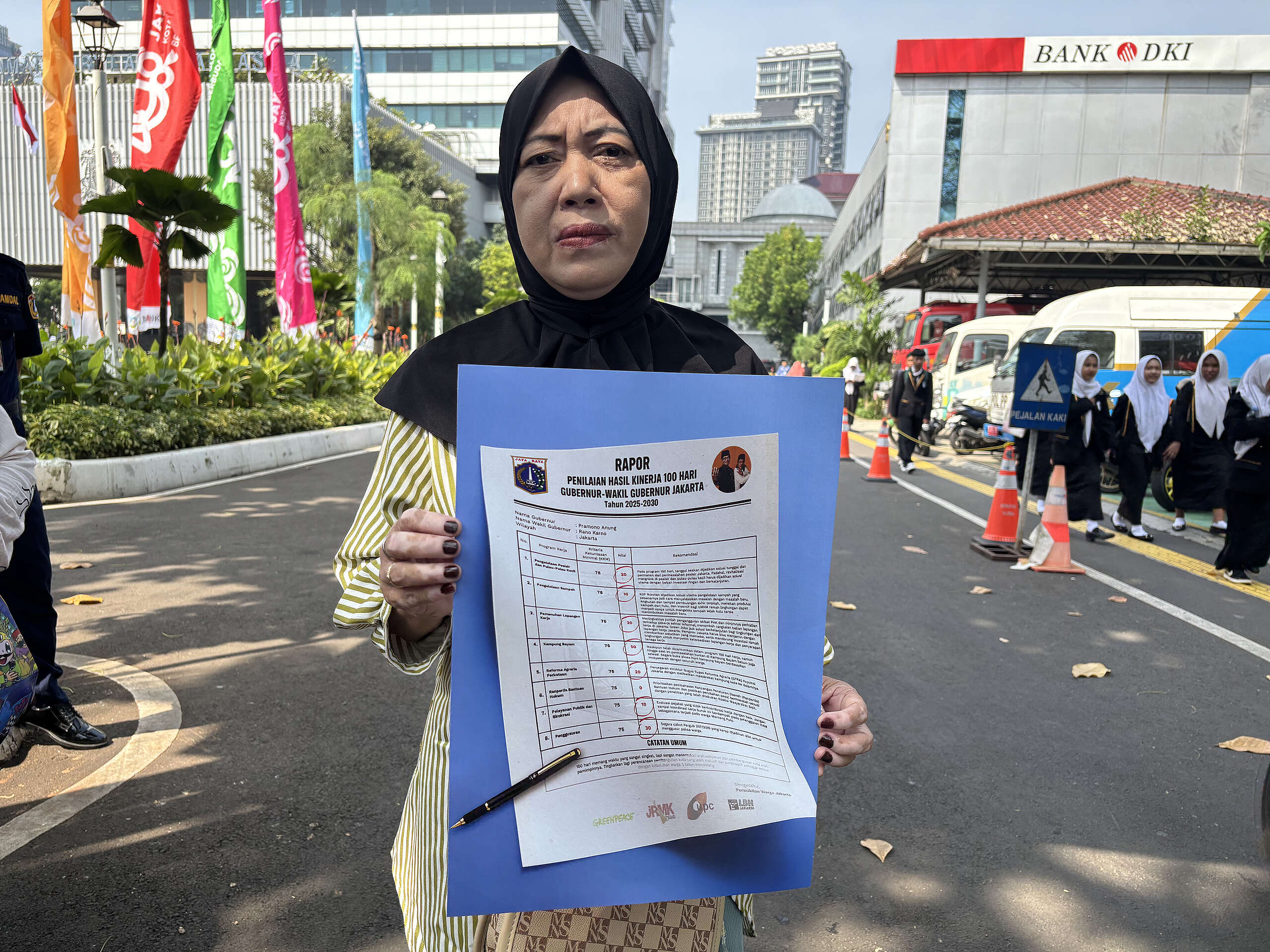 Masyarakat Sipil Sambangi Balai Kota Jakarta, Berikan Penilaian Kinerja 100 Hari Pram-Doel