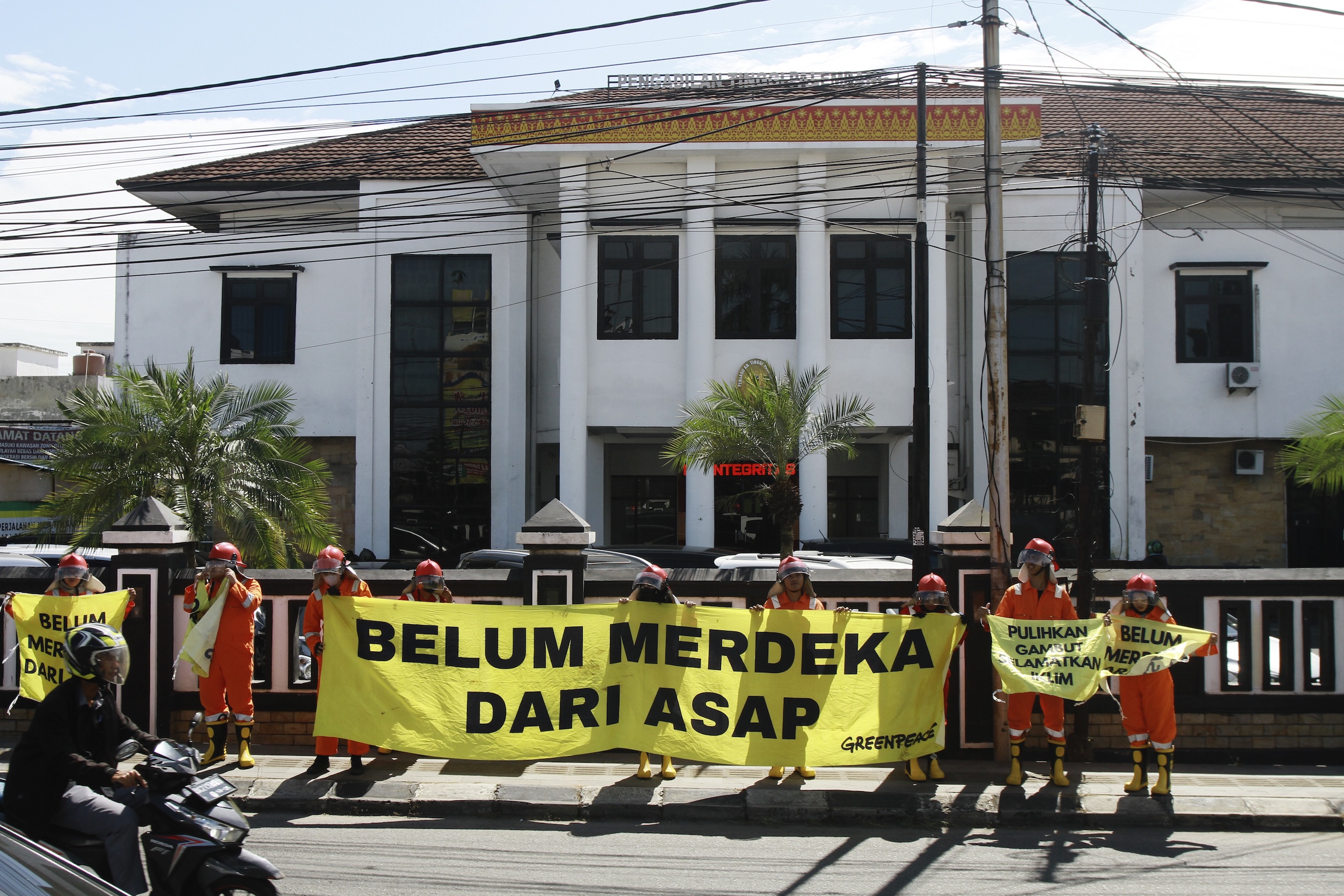 Belum Padam: Korban Kabut Asap di Sumatera Selatan Ajukan Banding ke Pengadilan Tinggi Palembang