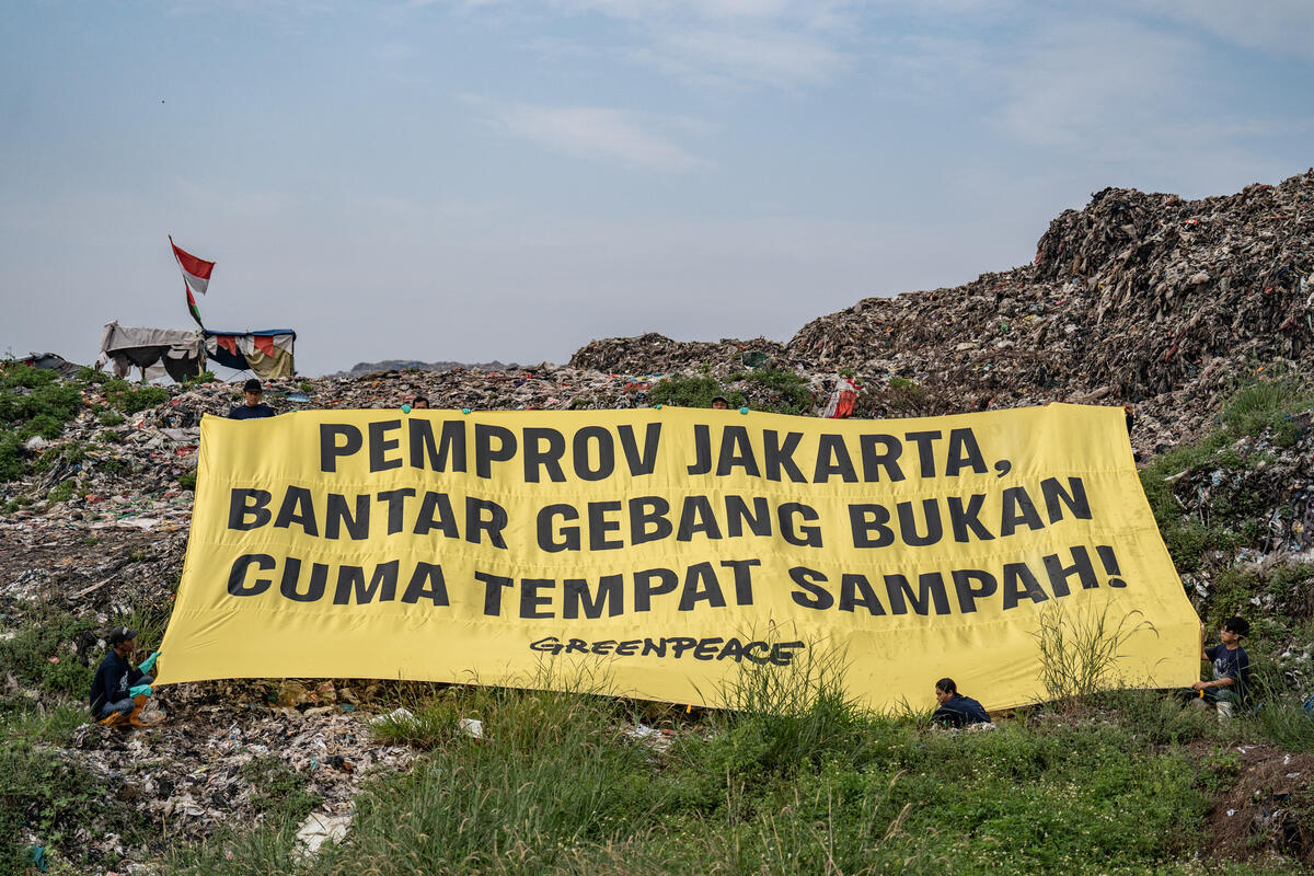 Bencana Sampah Bantargebang Harus Jadi Titik Balik Pengelolaan Sampah Jakarta