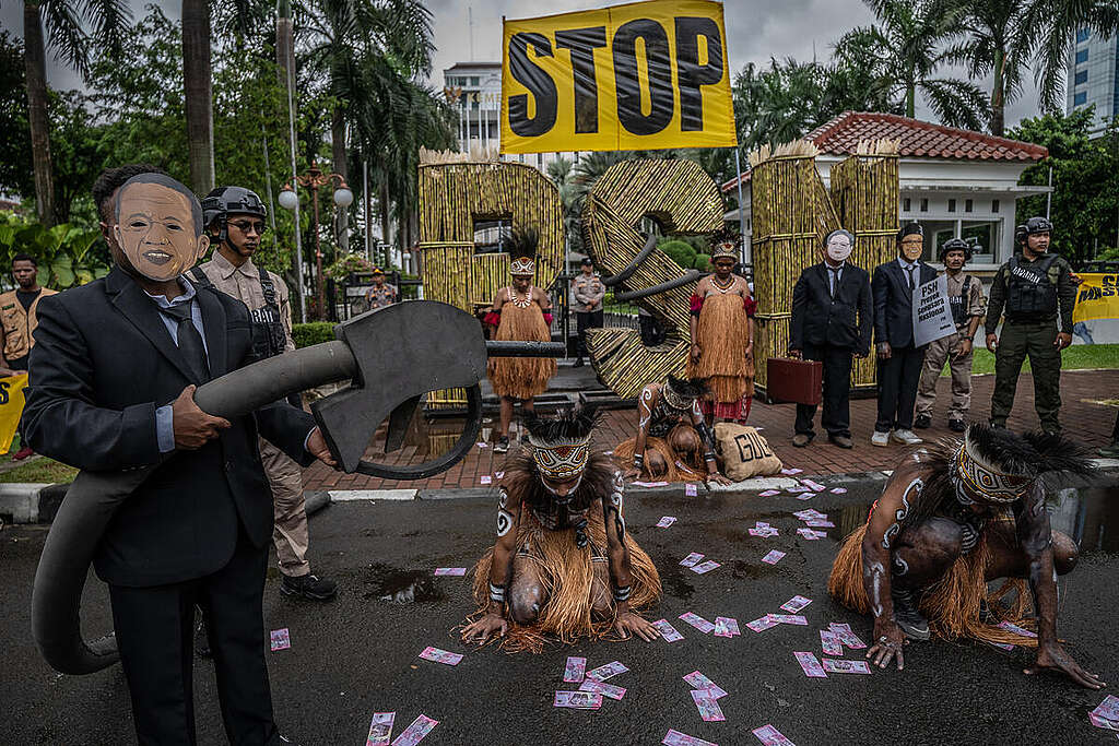 National Strategic Project Protest in Jakarta Greenpeace Indonesia holds a theatrical action to protest the National Strategic Project (PSN) of Sugarcane Merauke in front of the Coordinating Ministry for Economic Affairs office in Jakarta. Greenpeace condemns the massive deforestation that has occurred in Merauke, caused by this sugarcane project; at least 560,000 hectares of forest have been destroyed in Merauke, South Papua.