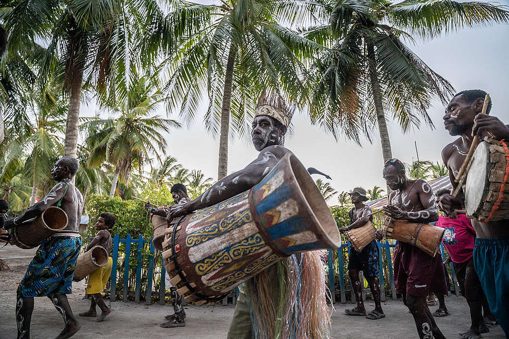 Raja Ampat Indigenous Peoples Gathering Delegations from Greenpeace and. indigenous peoples are welcomed with traditional dances and music as they arrive at Arborek island, in Raja Ampat, Southwest Papua.To celebrate the International Day of the World’s Indigenous Peoples, and to support their movement to protect their lans, Greenpeace and USBA hold a series of events at Arborek island in Raja Ampat, Southwest Papua. This is also a follow-up to the #SaveRajaAmpat campaign and the Indigenous Senate Assembly, which resulted in eight main demands, This meeting is also a step towards CBD COP - 17 in Armenia.