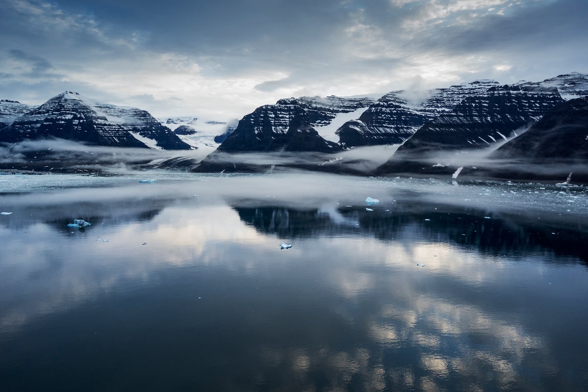 Glacier Ice Scenics Greenland © Christian Åslund / Greenpeace