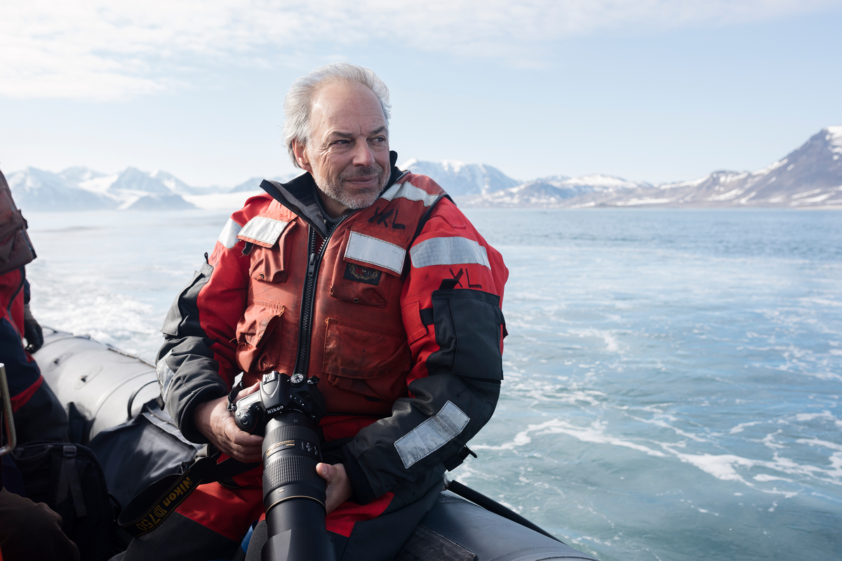 Carl Safina in Svalbard © Christian Åslund / Greenpeace