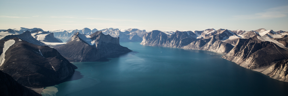 Sam Ford Fjord, north of Clyde River © Greenpeace