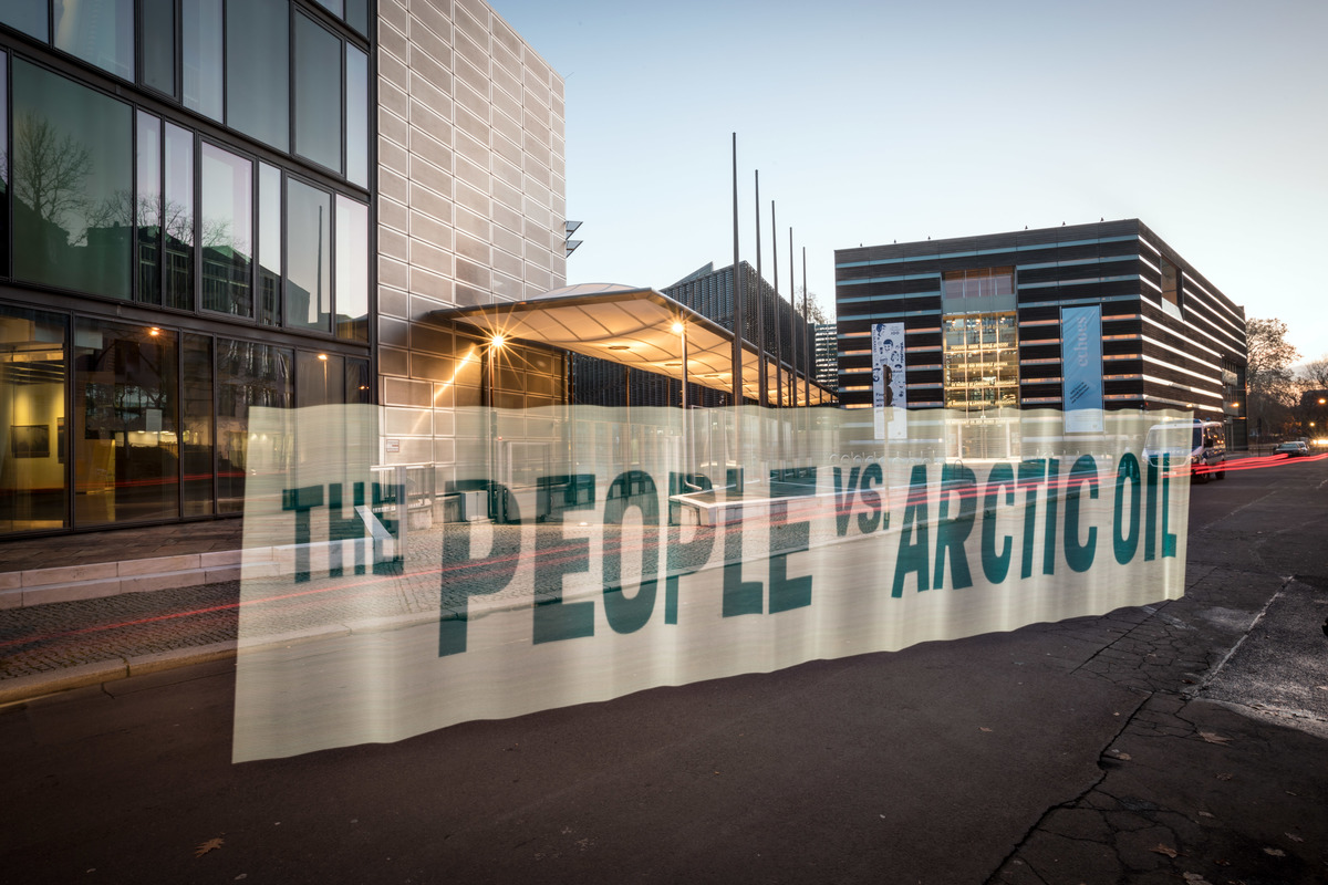 People vs Arctic Oil Protest in Berlin © Gordon Welters / Greenpeace