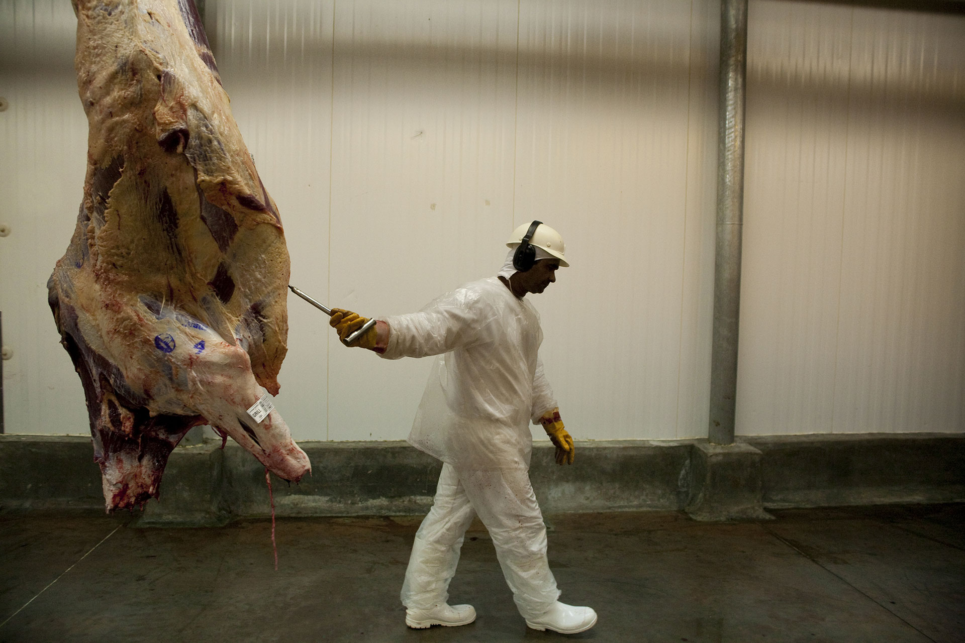 Marfrig Slaughterhouse Facilities in Brazil © Ricardo Funari / Lineair / Greenpeace