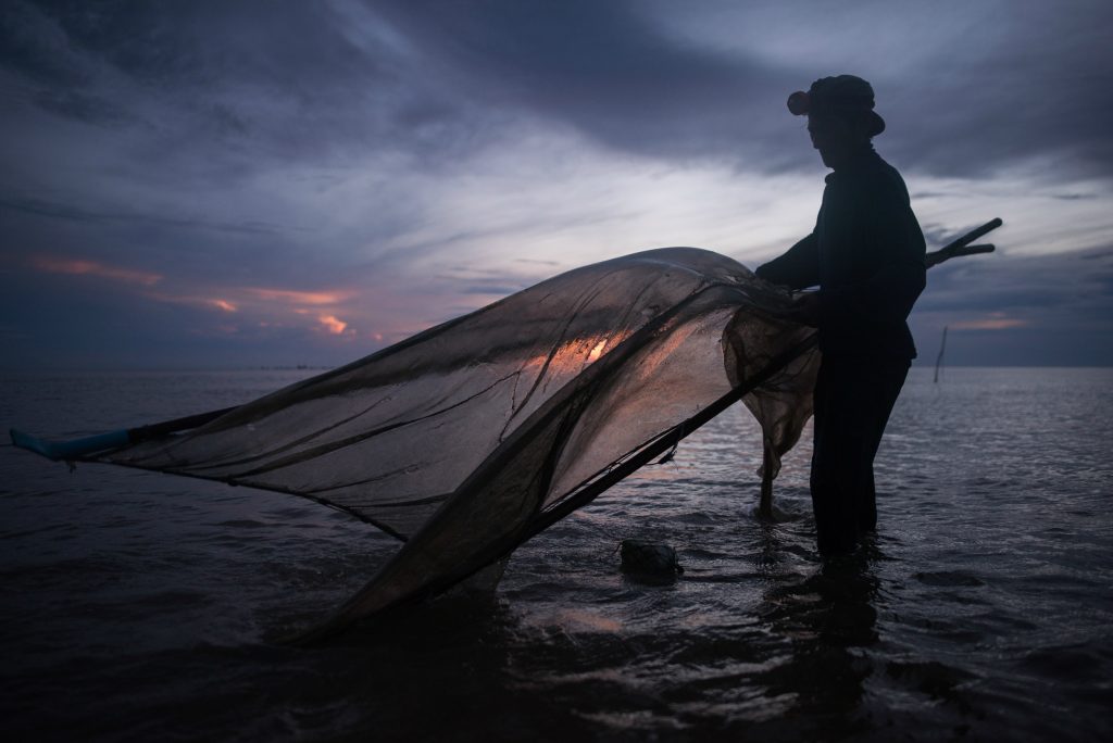 Local Fisherman in southern Thailand.© Sirachai Arunrugstichai / Greenpeace