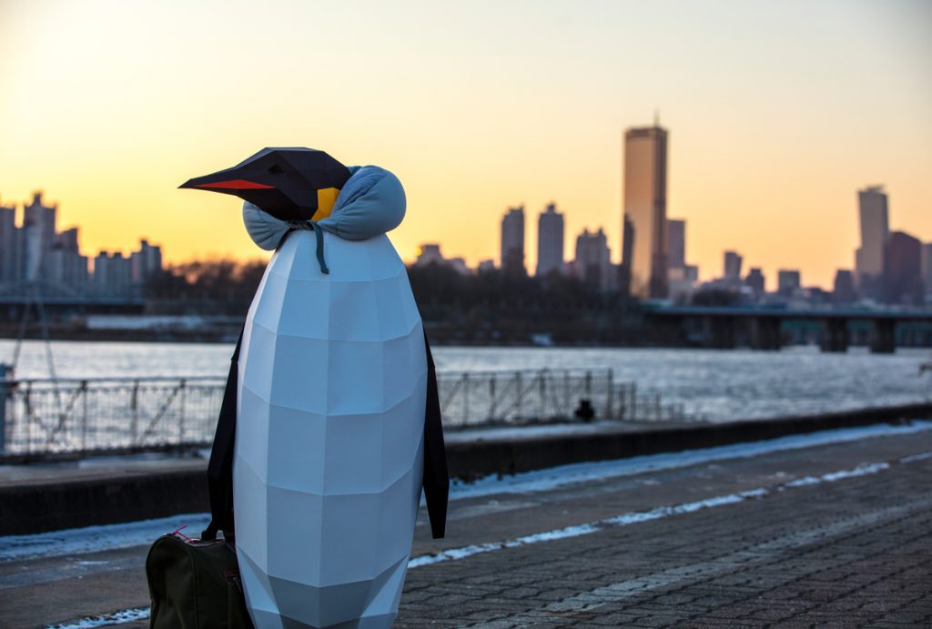 March of the Penguins in Seoul, Korea © David Jaemin Byun / Greenpeace