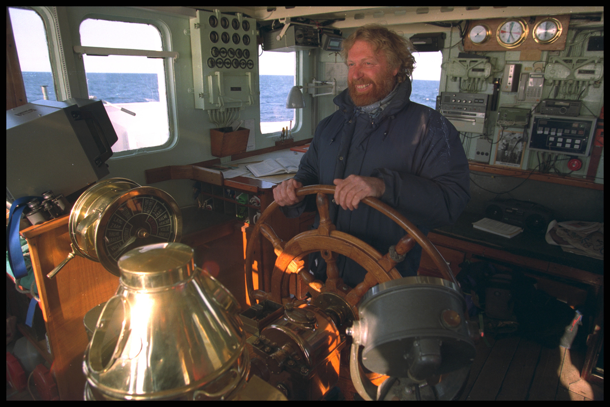 Captain Jon Castle onboard the MV SIRIUS © Greenpeace / Steve Morgan