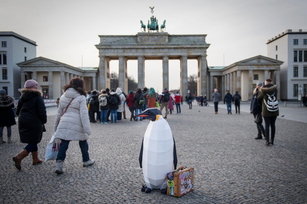 March of the Penguins in Berlin"March of the Penguins in Berlin © Bente Stachowske / Greenpeace