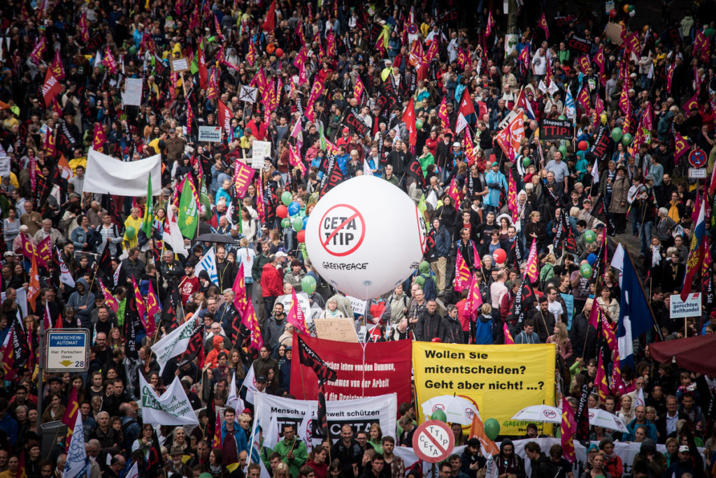  TTIP/CETA Demonstration in Berlin © Ruben Neugebauer / Greenpeace