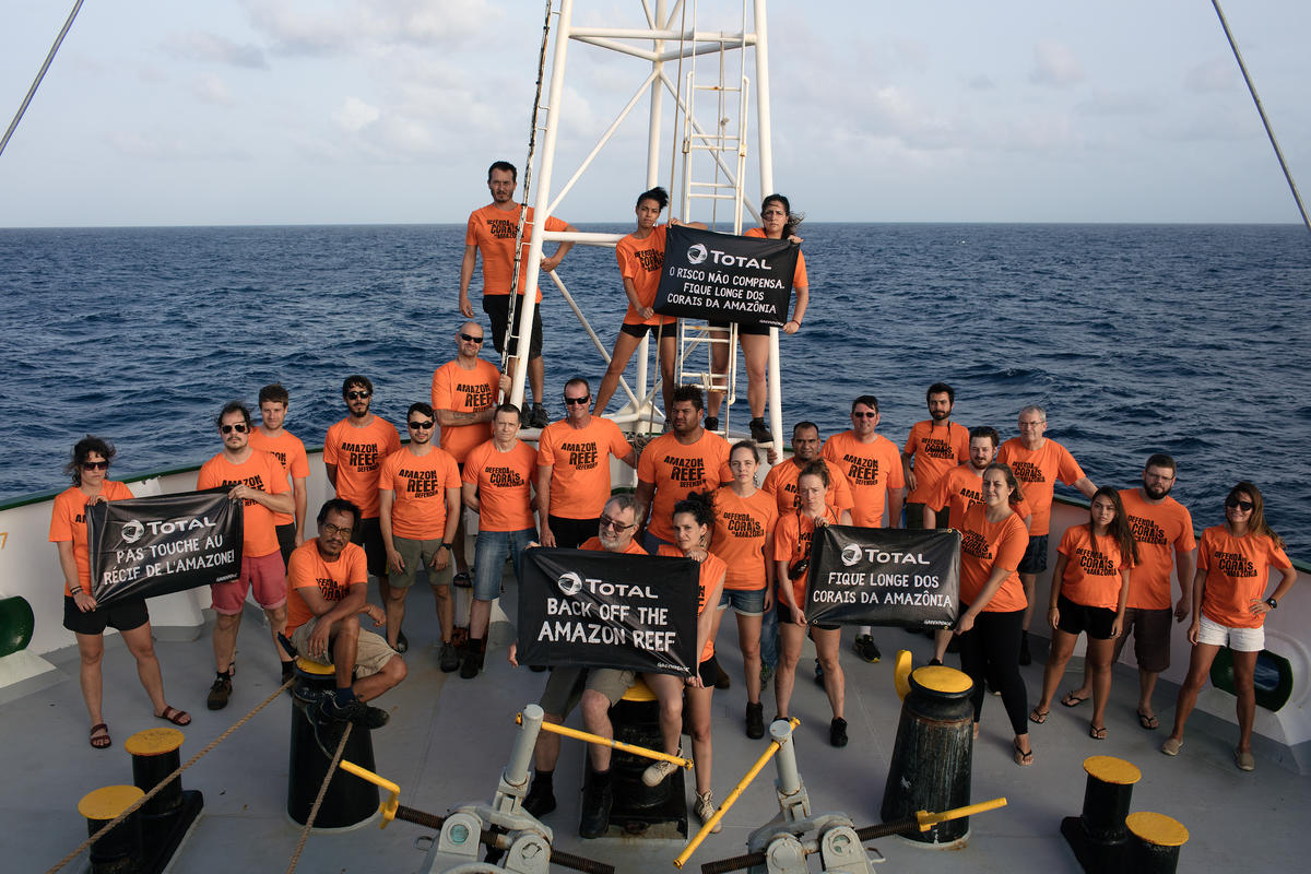 Crew during Amazon Reef Expedition in Brazil © Marizilda Cruppe / Greenpeace