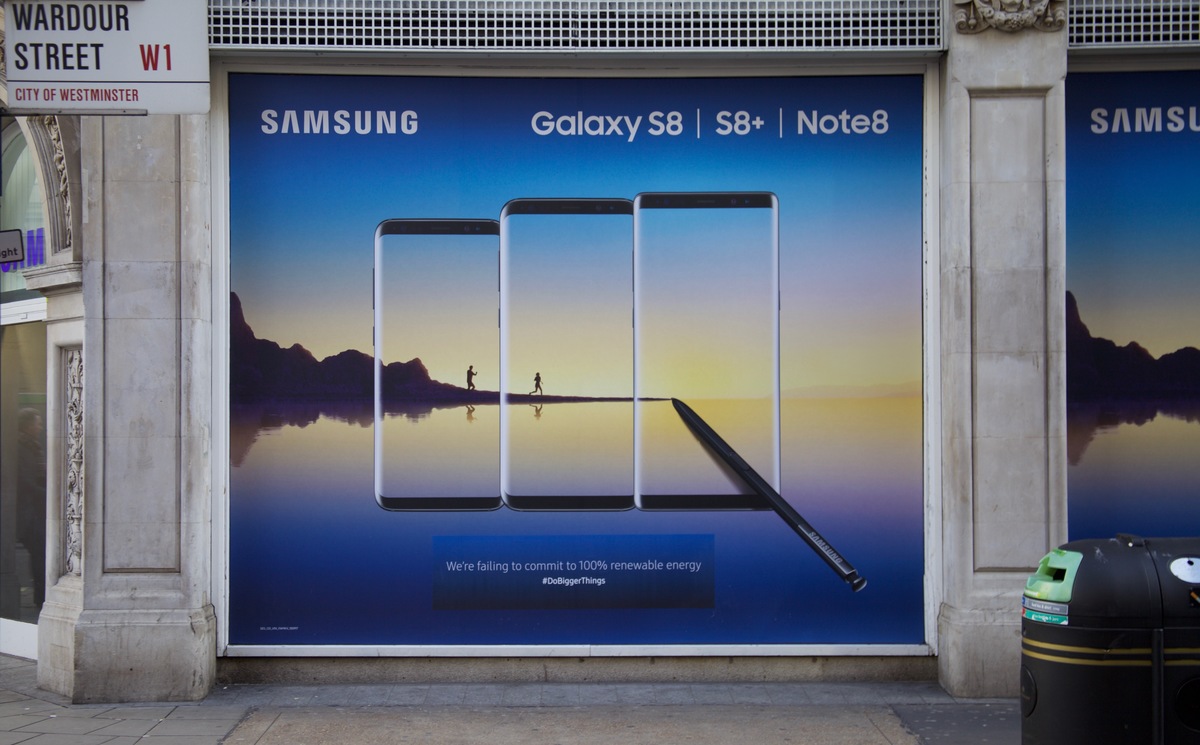 Samsung Flagship Store Action in London